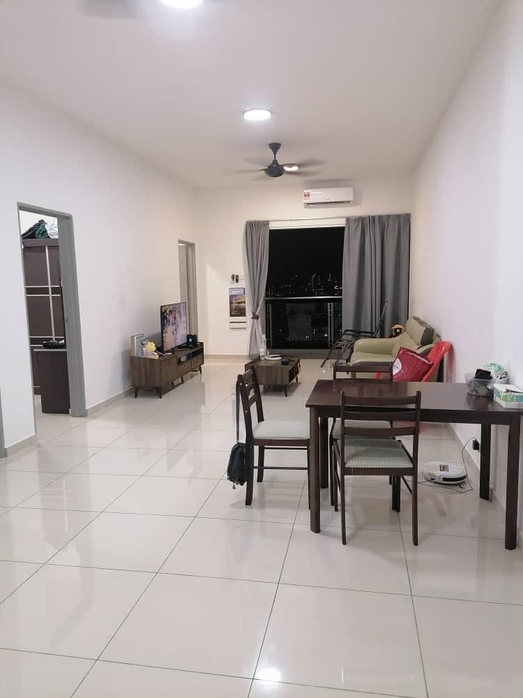 Iris Residence image