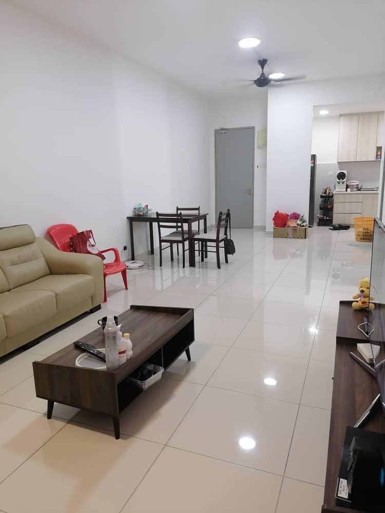 Iris Residence image