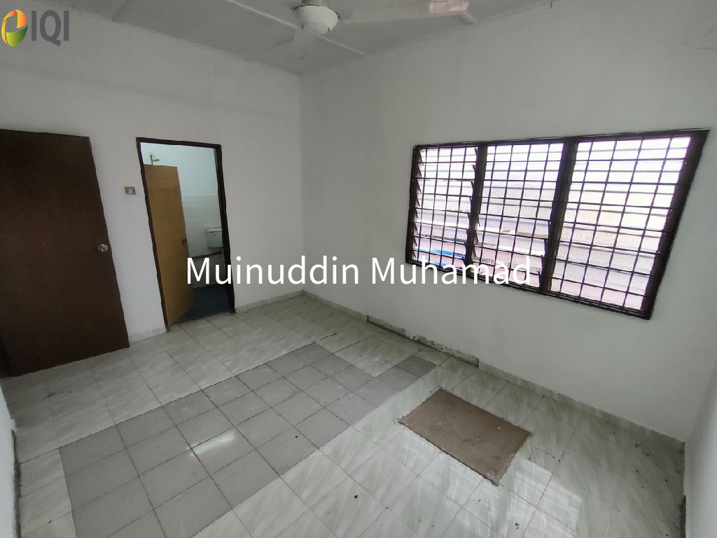 TAMAN SRI BERNAM image