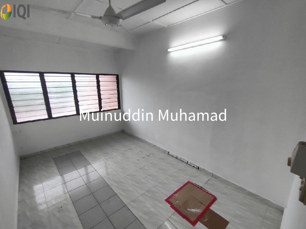 TAMAN SRI BERNAM image