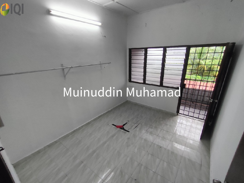 TAMAN SRI BERNAM image