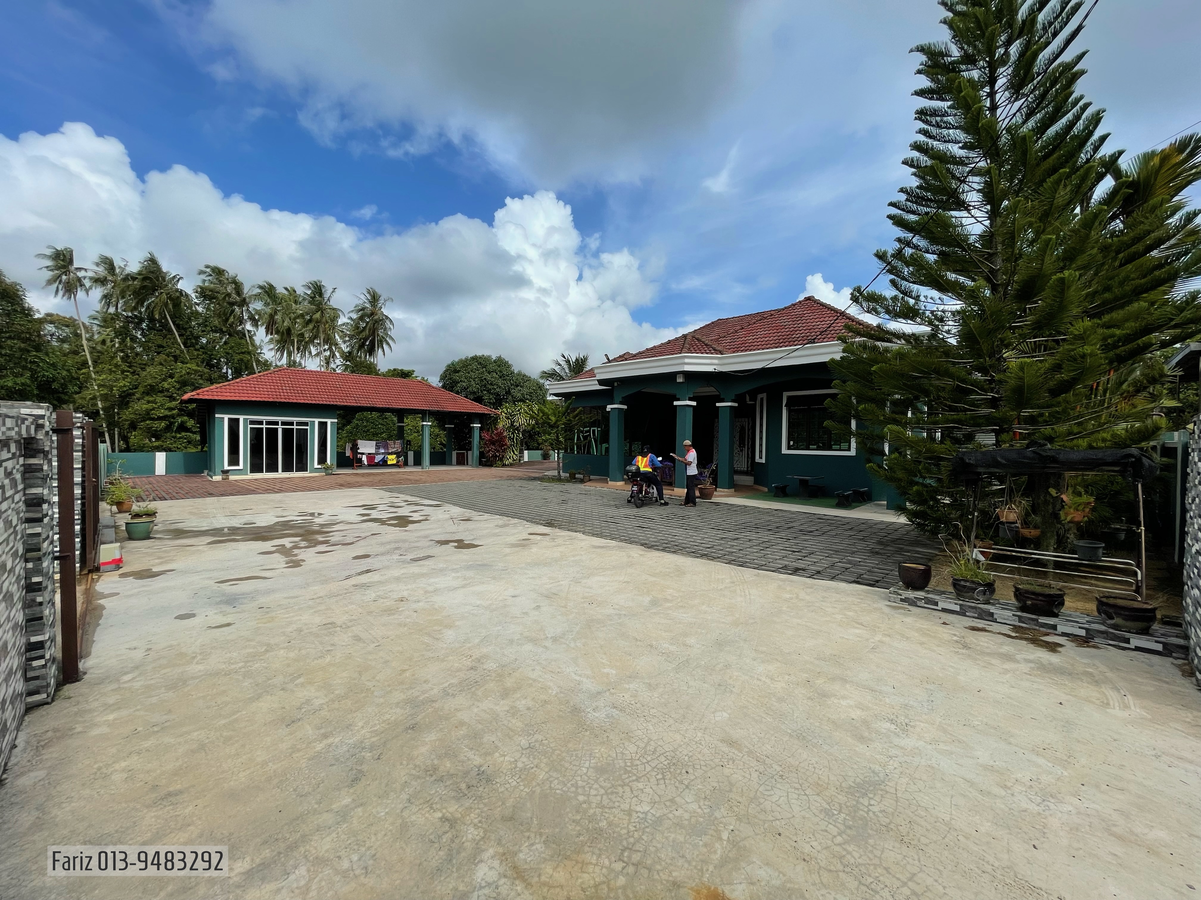 Kampung Labohan image