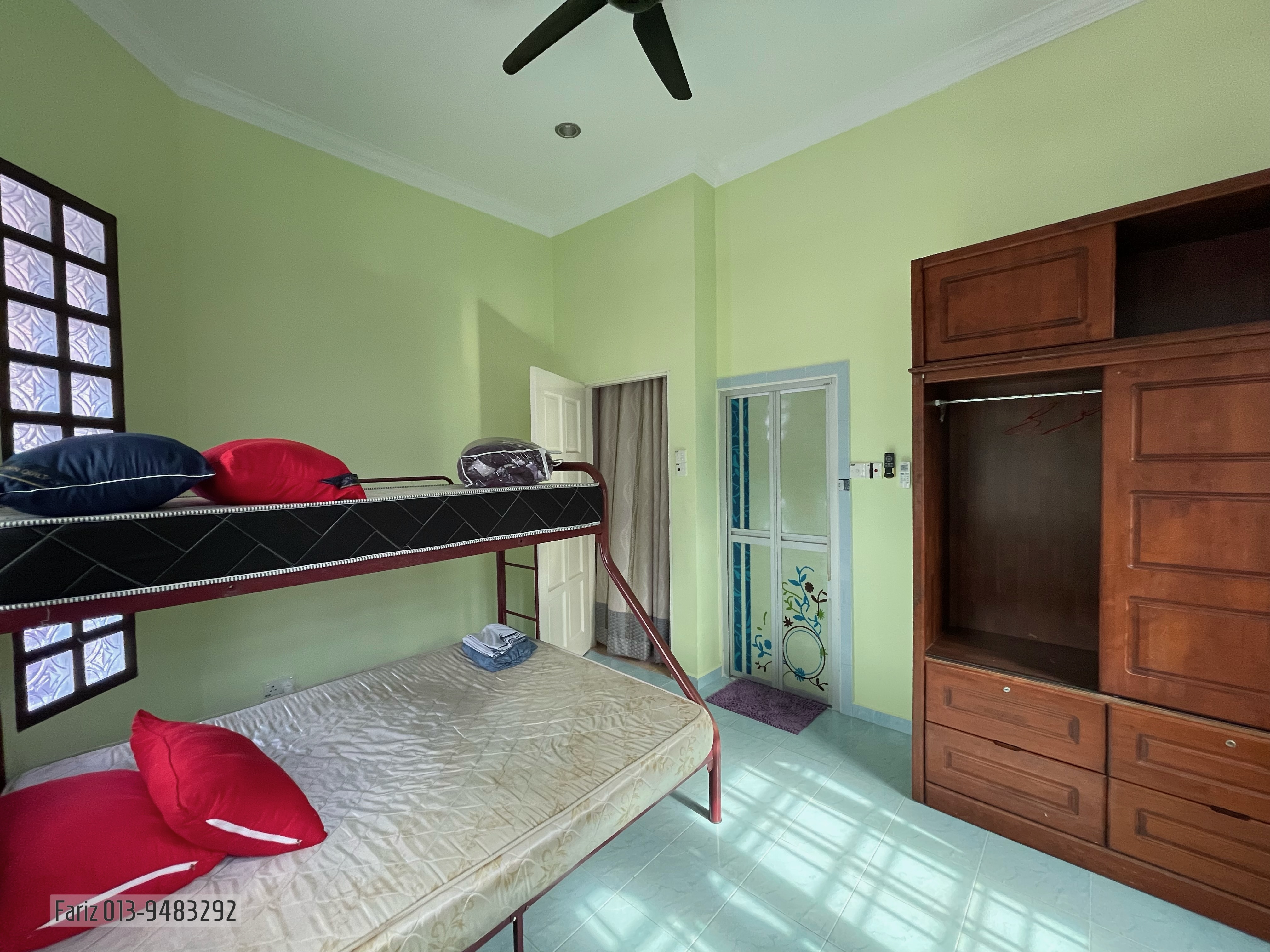 Kampung Labohan image