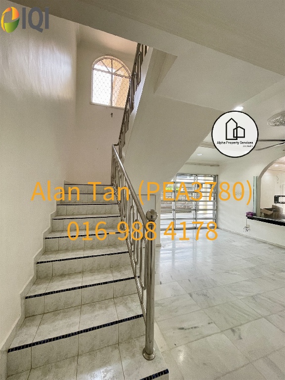 Bukit Pelindung (near Teluk Cempedak Beach, Kuantan) image