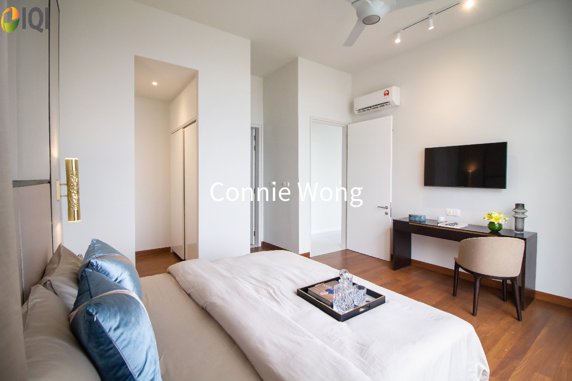 Pavilion Embassy Residence image