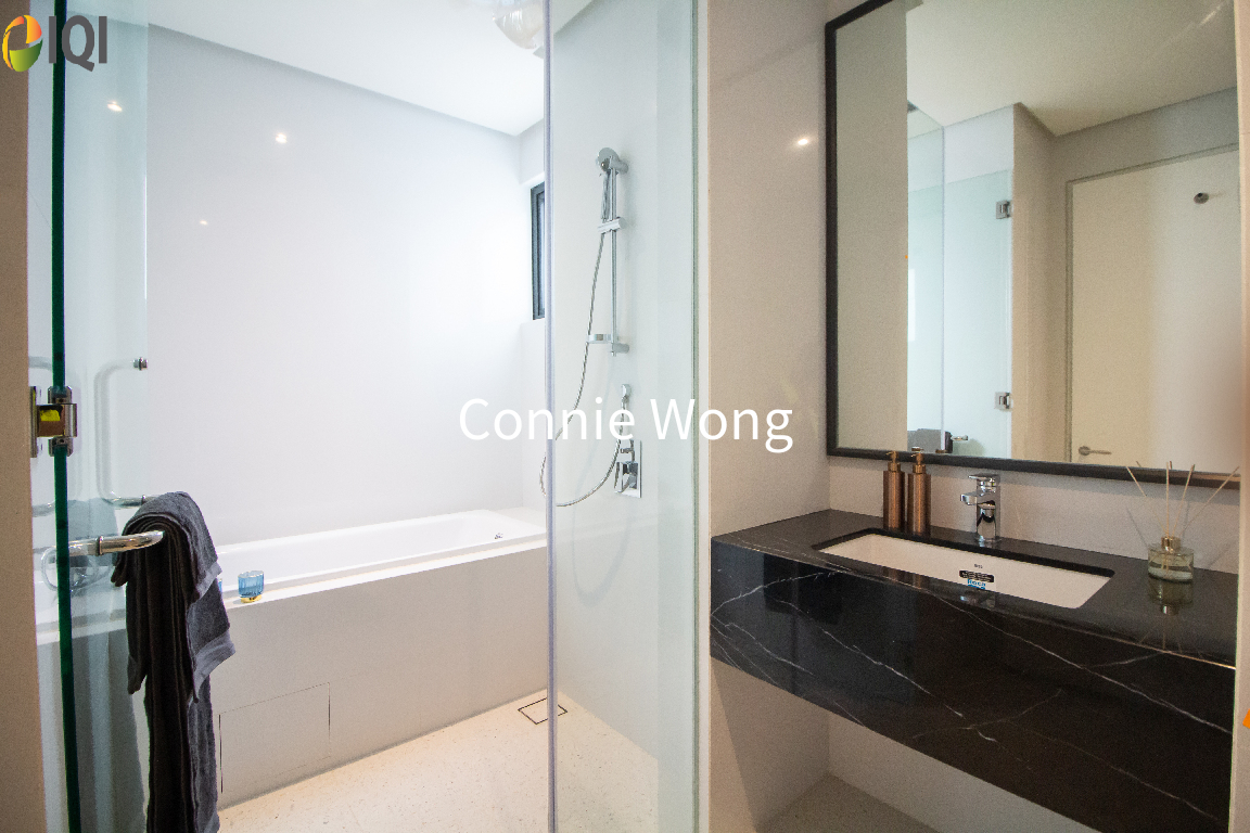 Pavilion Embassy Residence image