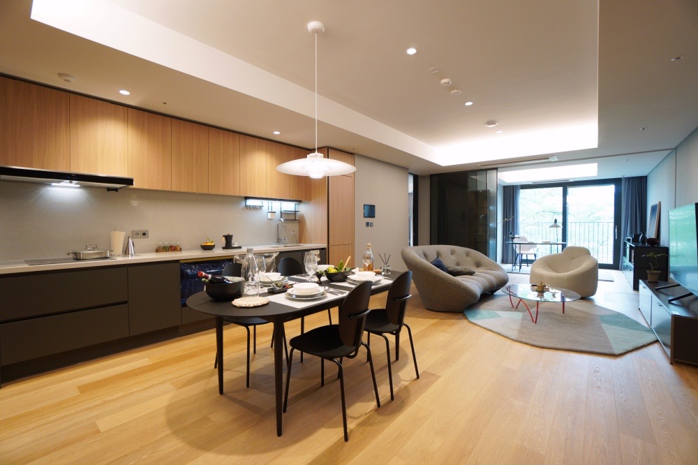 Deoksugung The Palace image