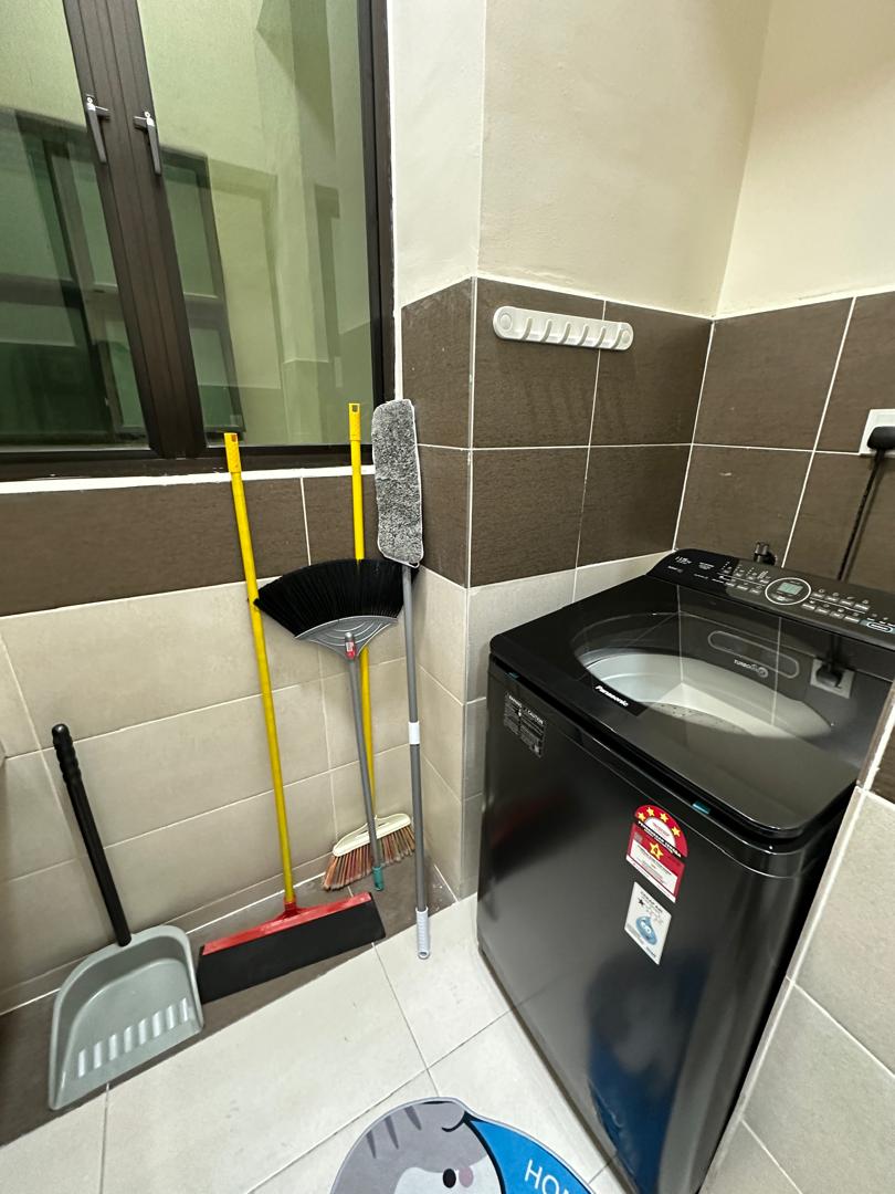 The Maple Residence image