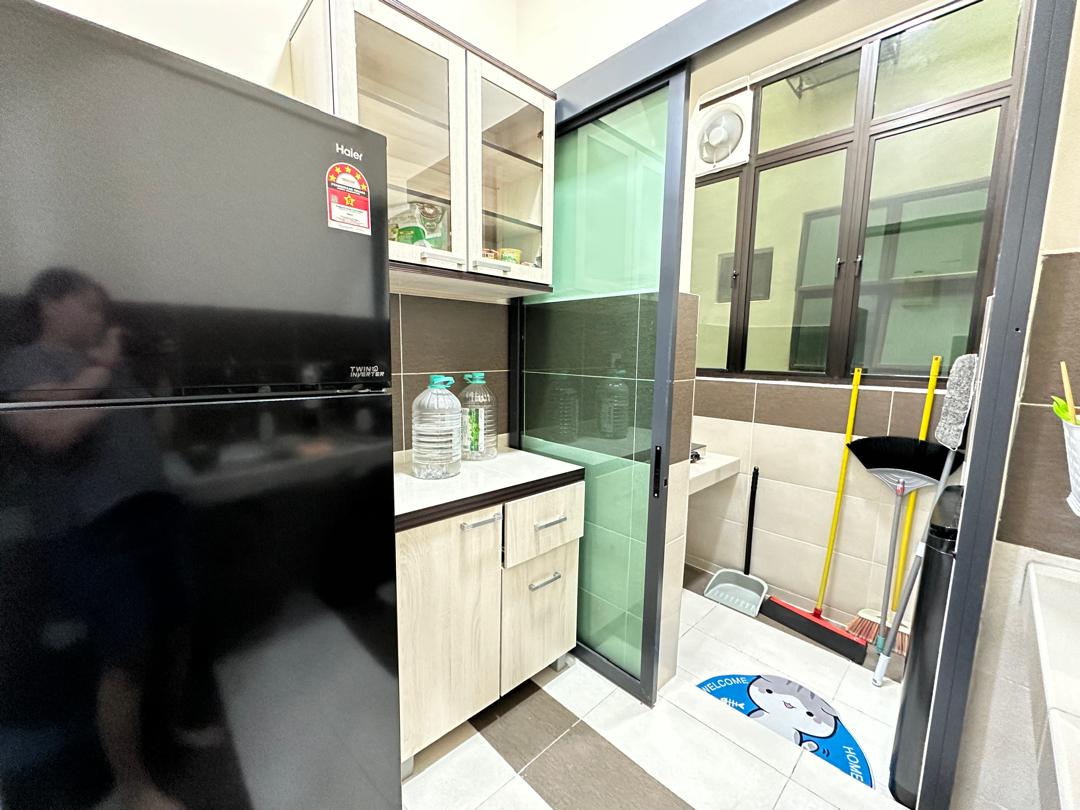 The Maple Residence image