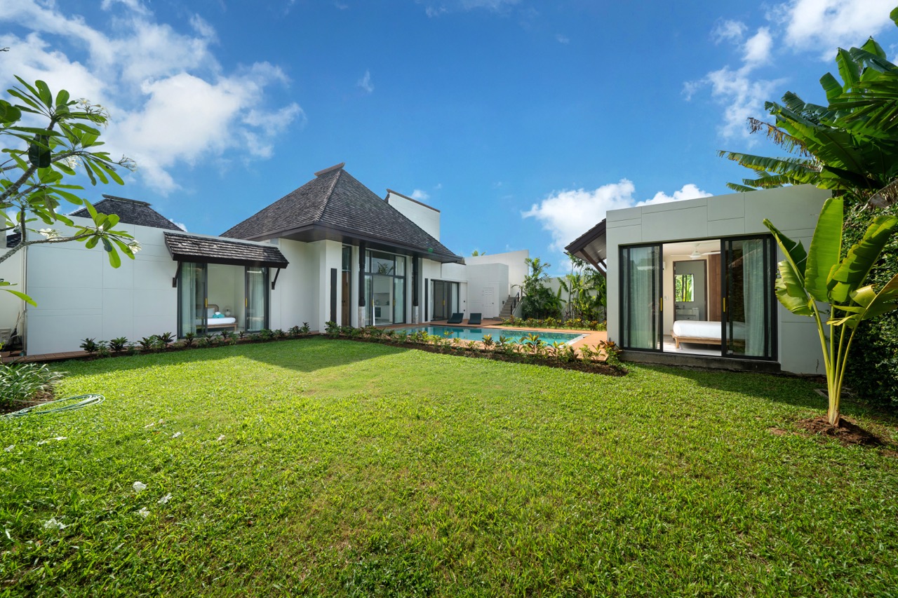 Mono Villa Stylish Pool Villa near Bangtao beach image