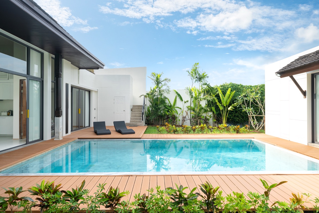 Mono Villa Stylish Pool Villa near Bangtao beach image