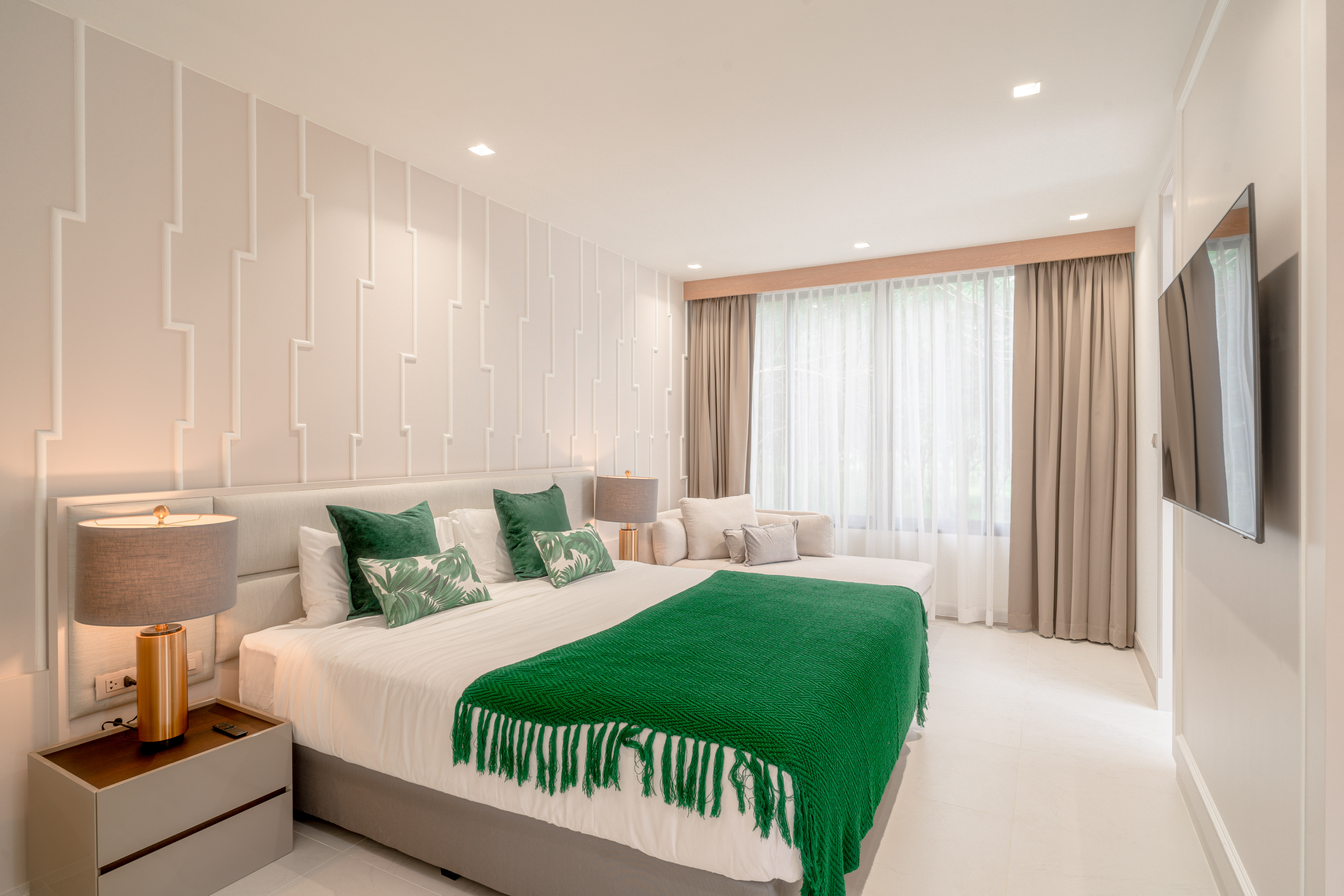 Luxury Living in Bangtao image