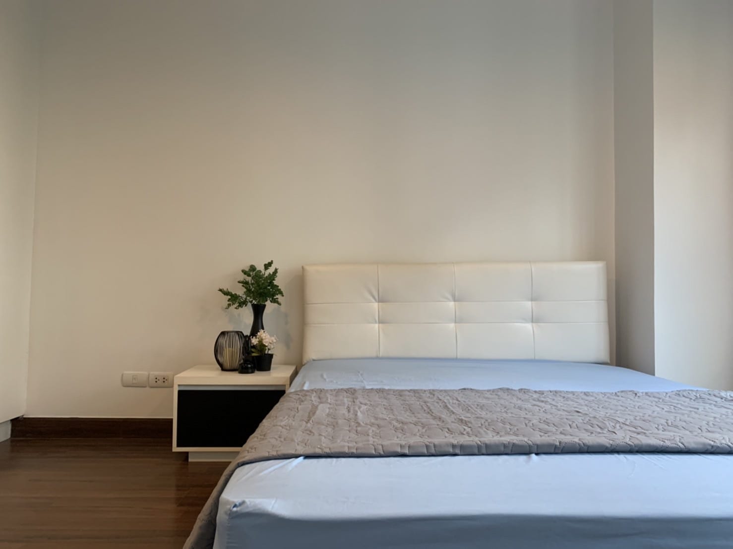 D65 Condominium image