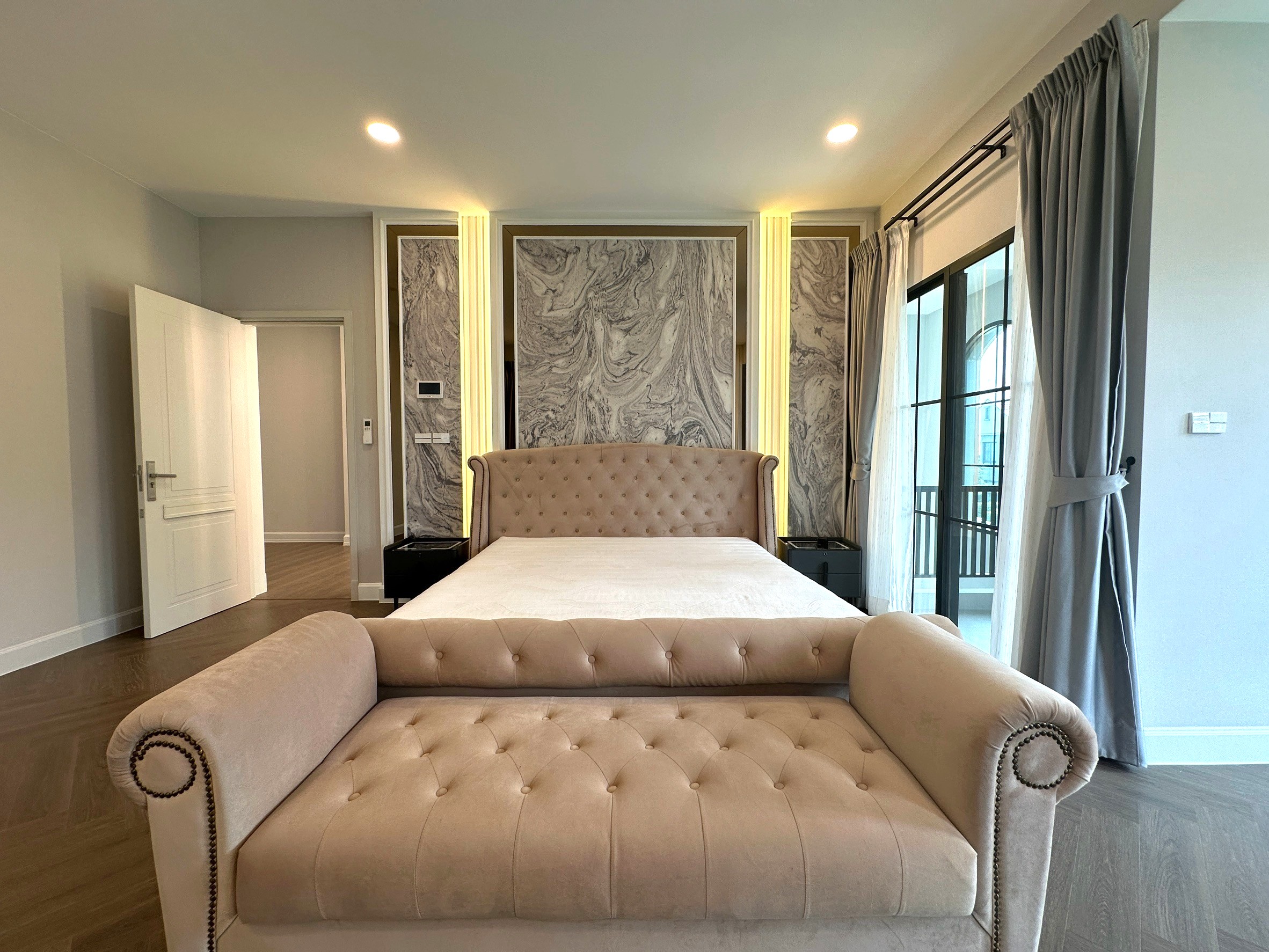 Nantawan Rama 9 - New Krungthep Kreetha image