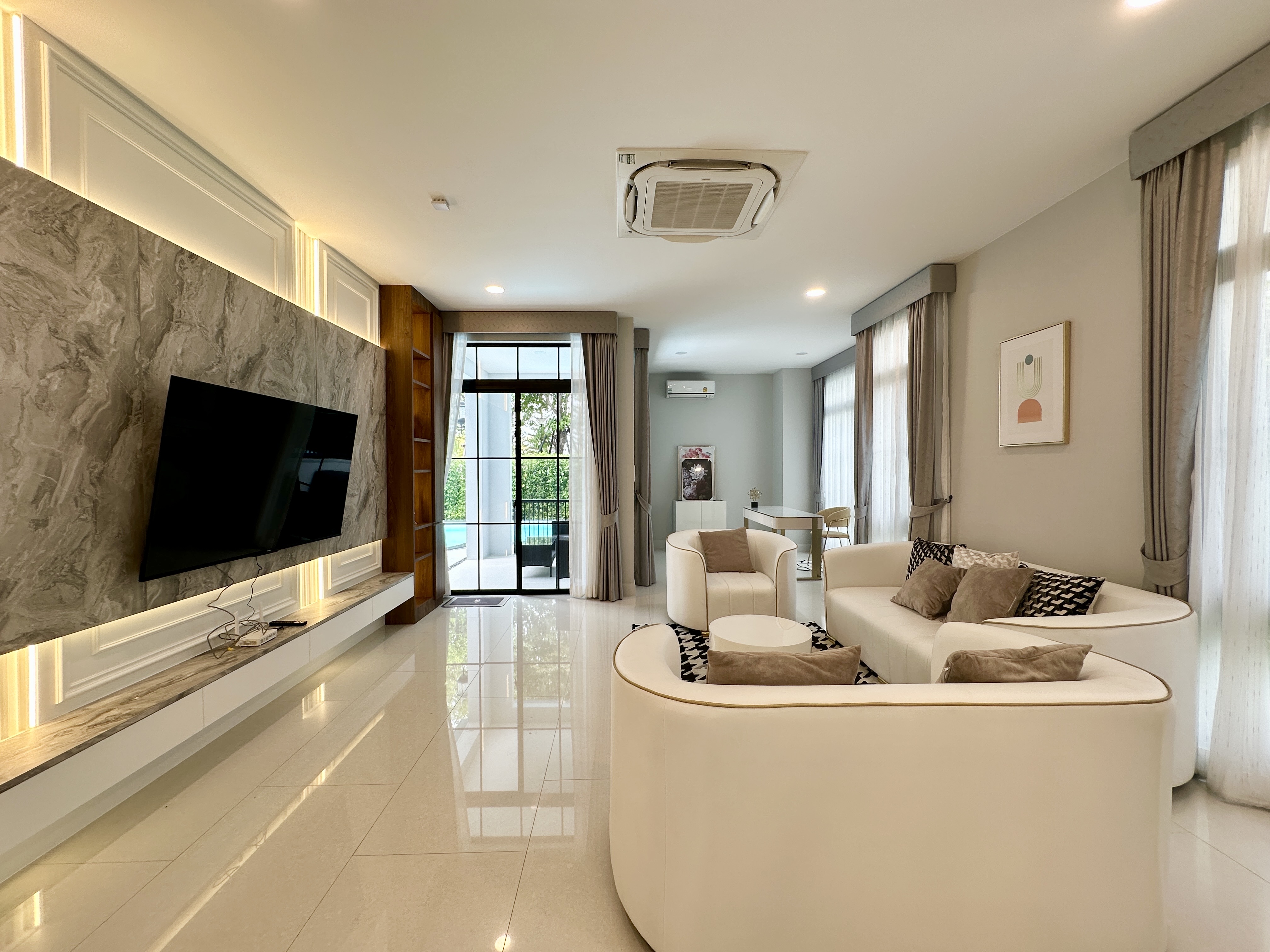 Nantawan Rama 9 - New Krungthep Kreetha image