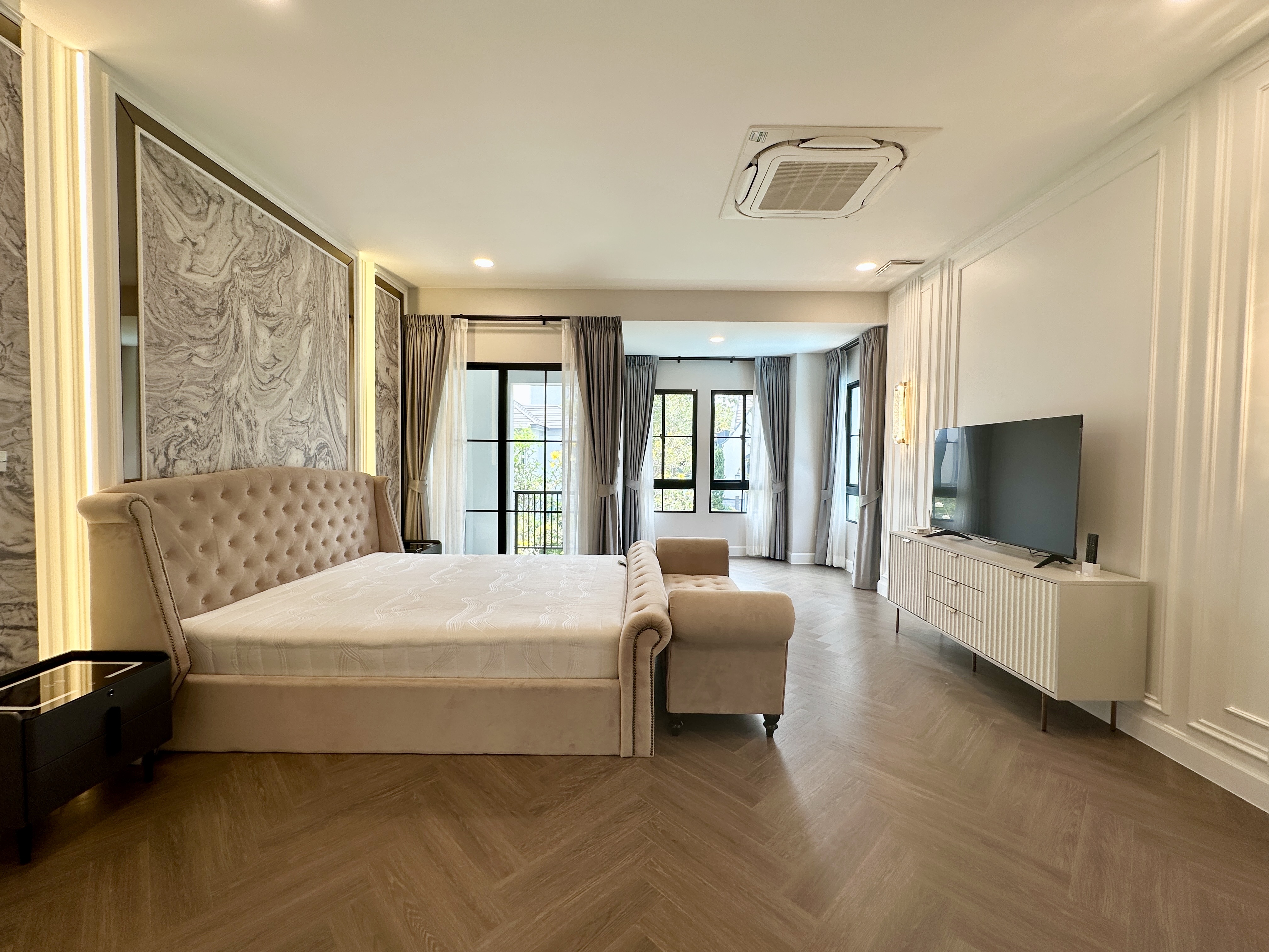 Nantawan Rama 9 - New Krungthep Kreetha image