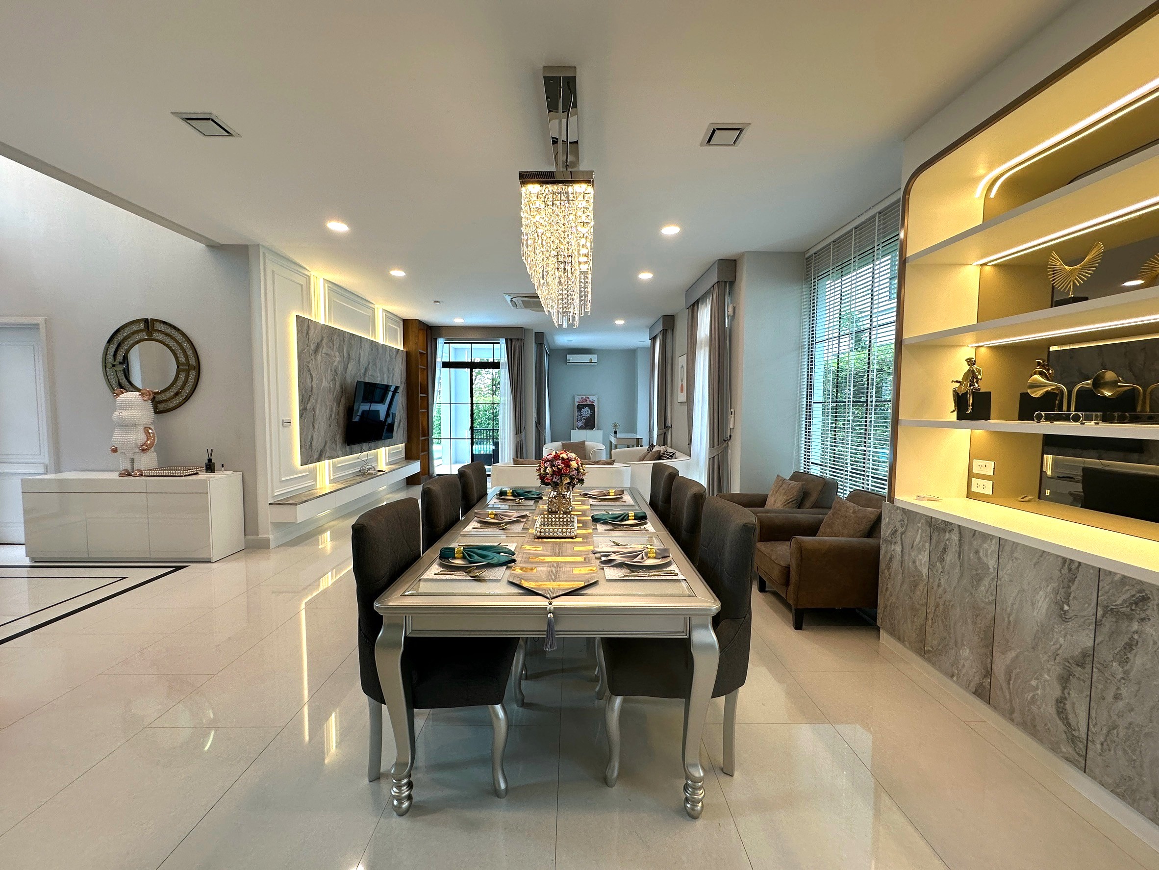 Nantawan Rama 9 - New Krungthep Kreetha image