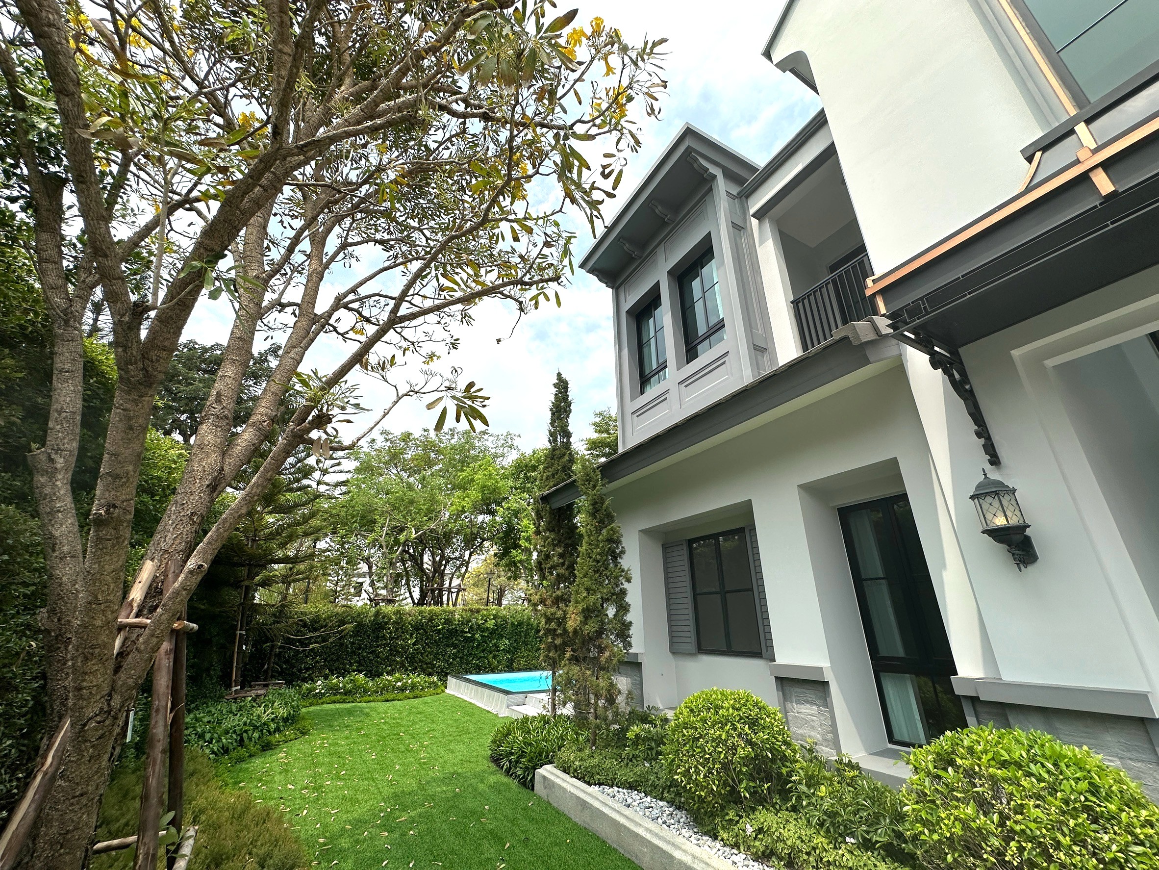 Nantawan Rama 9 - New Krungthep Kreetha image