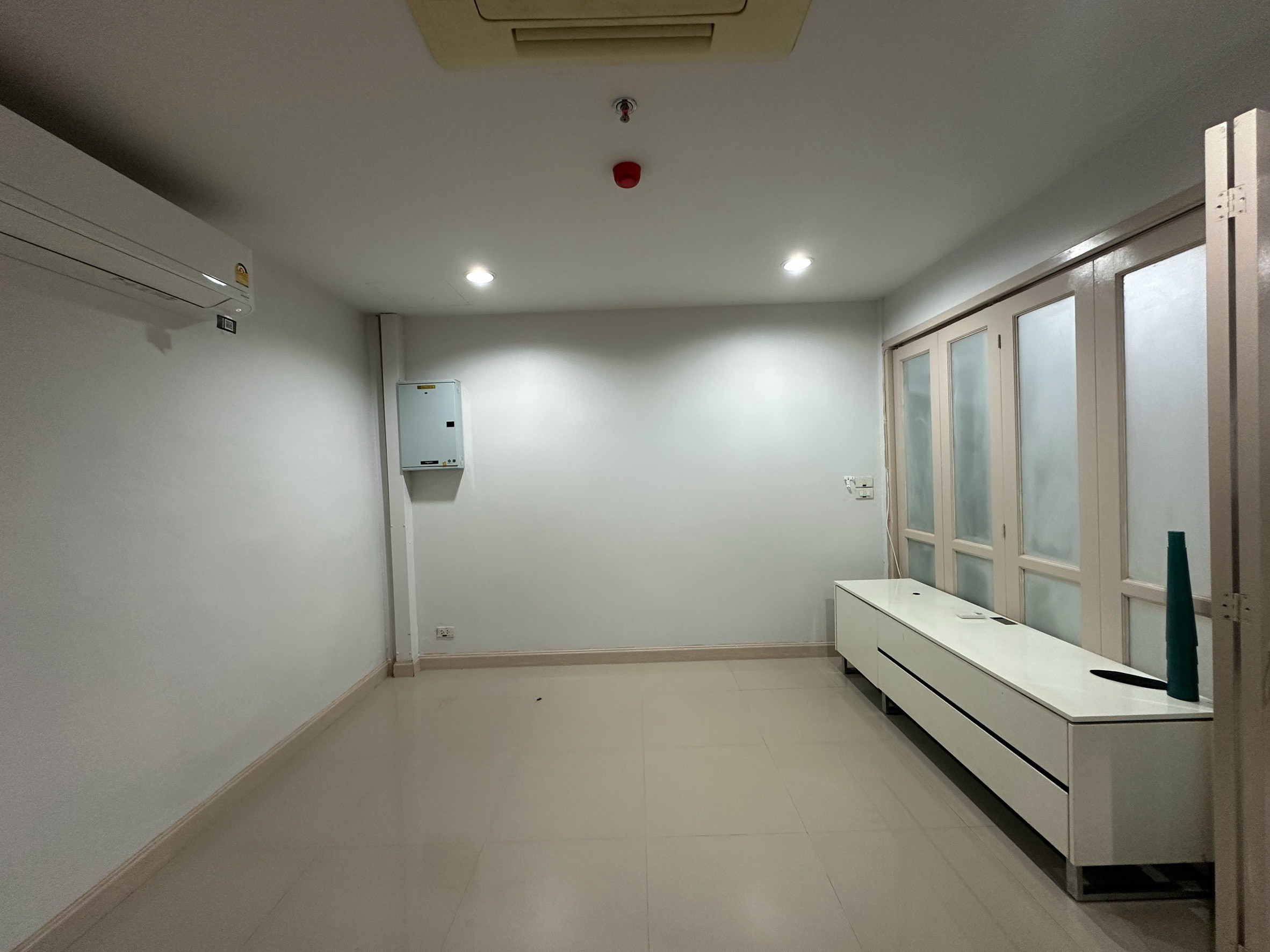 Commercial Building at Sala Daeng Soi 1, Silom, Bangkok, Thailand image