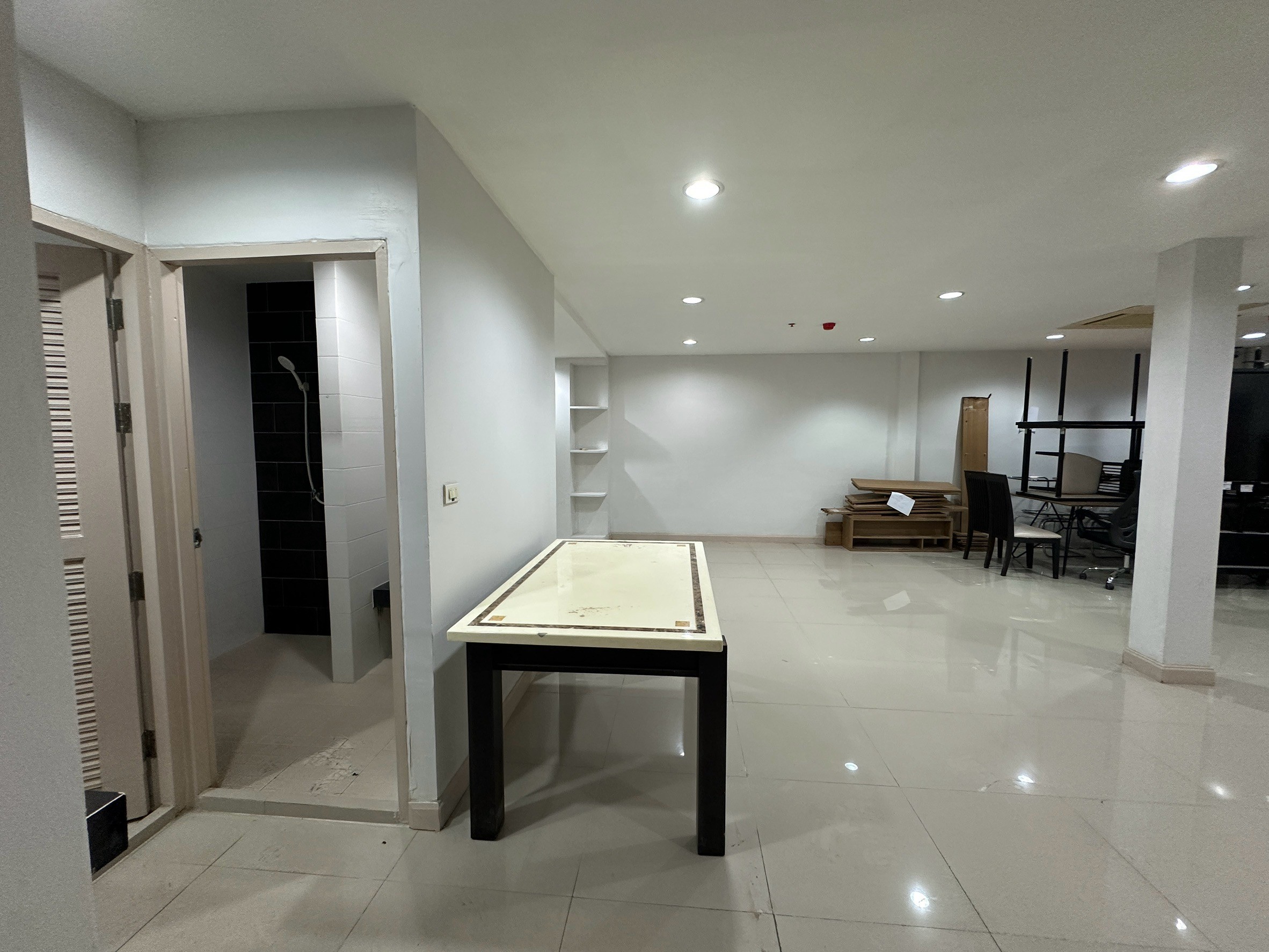 Commercial Building at Sala Daeng Soi 1, Silom, Bangkok, Thailand image