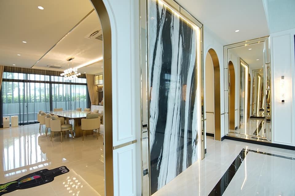 Perfect Masterpiece Rama 9 - Krungthep Kreetha image