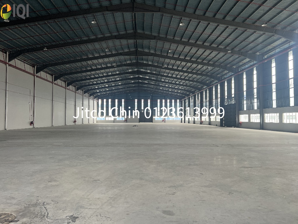 54ksf New Semi d Factory with loading bay West Port, Pulau Indah image