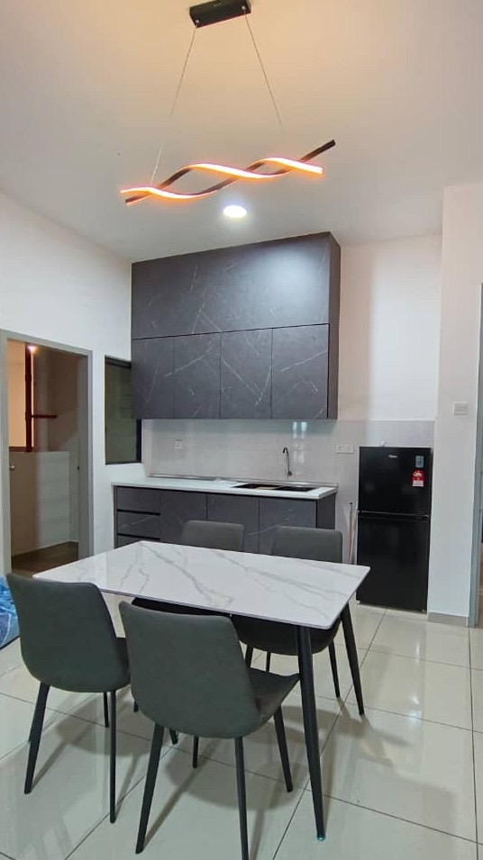 B11 Parkland Residence image