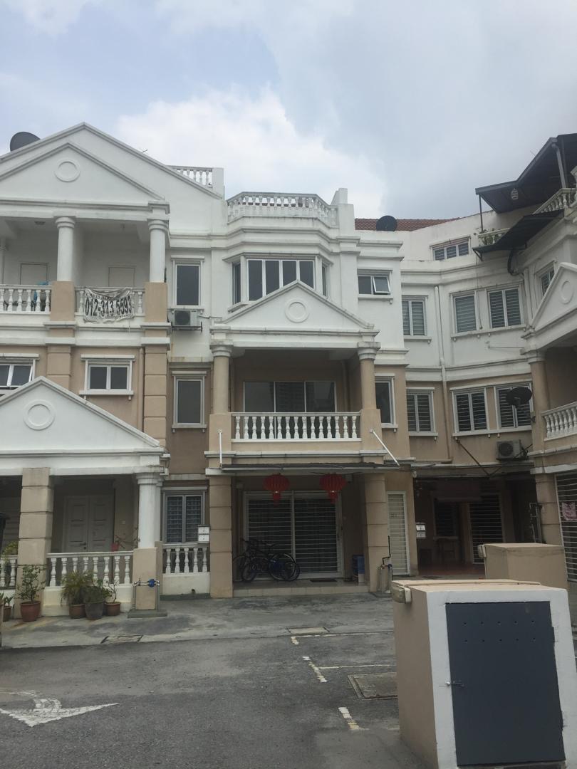 summerset close image