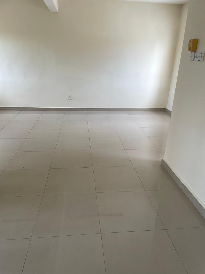 summerset close image