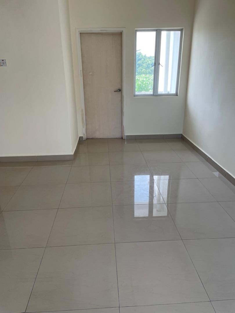 summerset close image