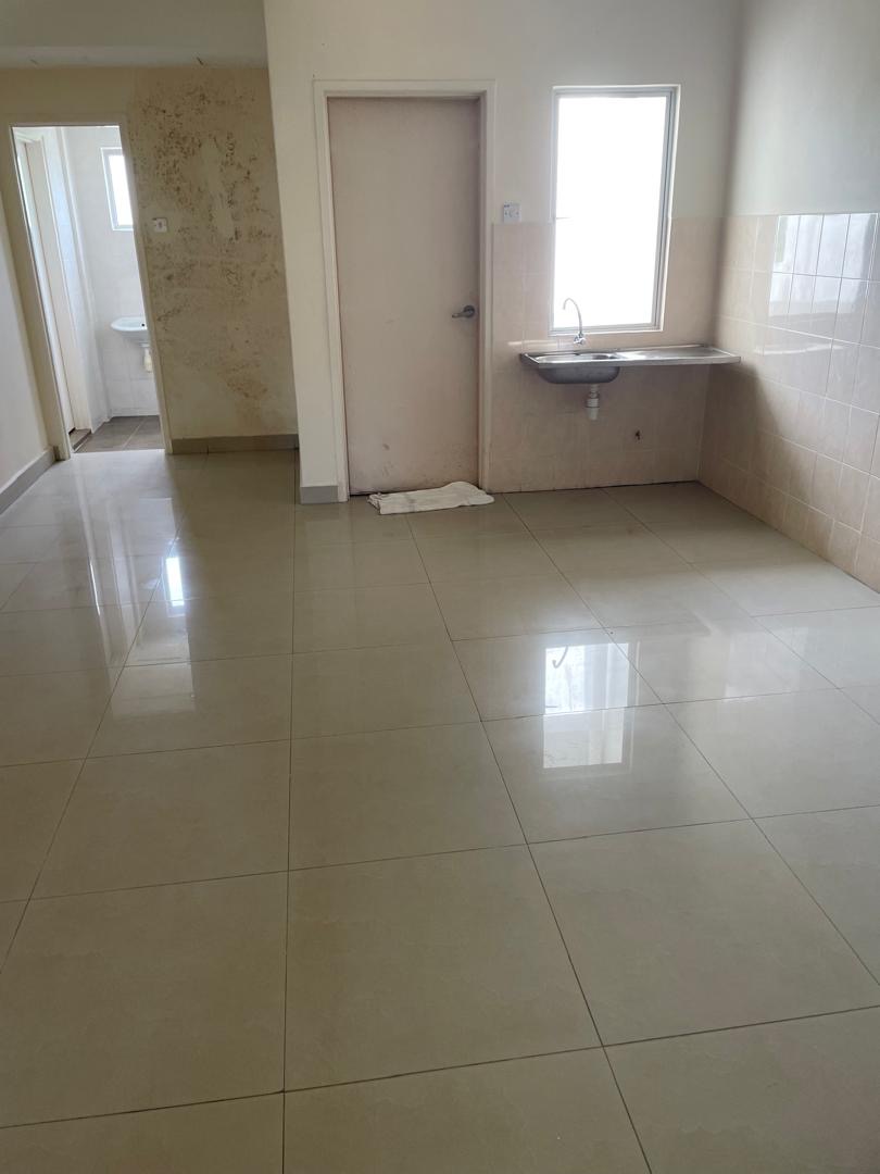 summerset close image