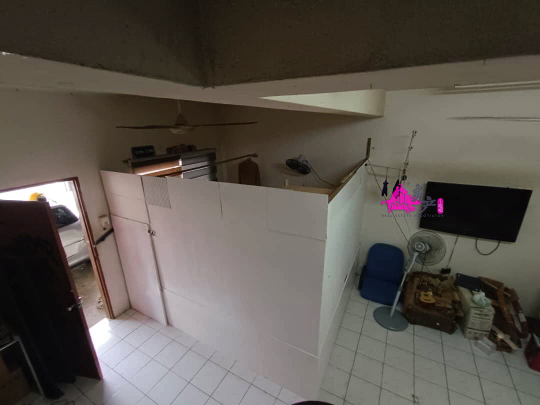 Taman Indah Permai image