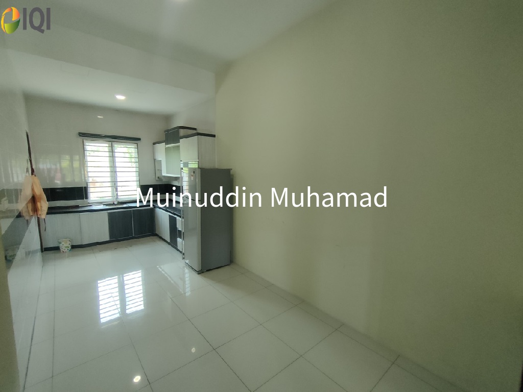 TAMAN MELINTANG UTAMA image