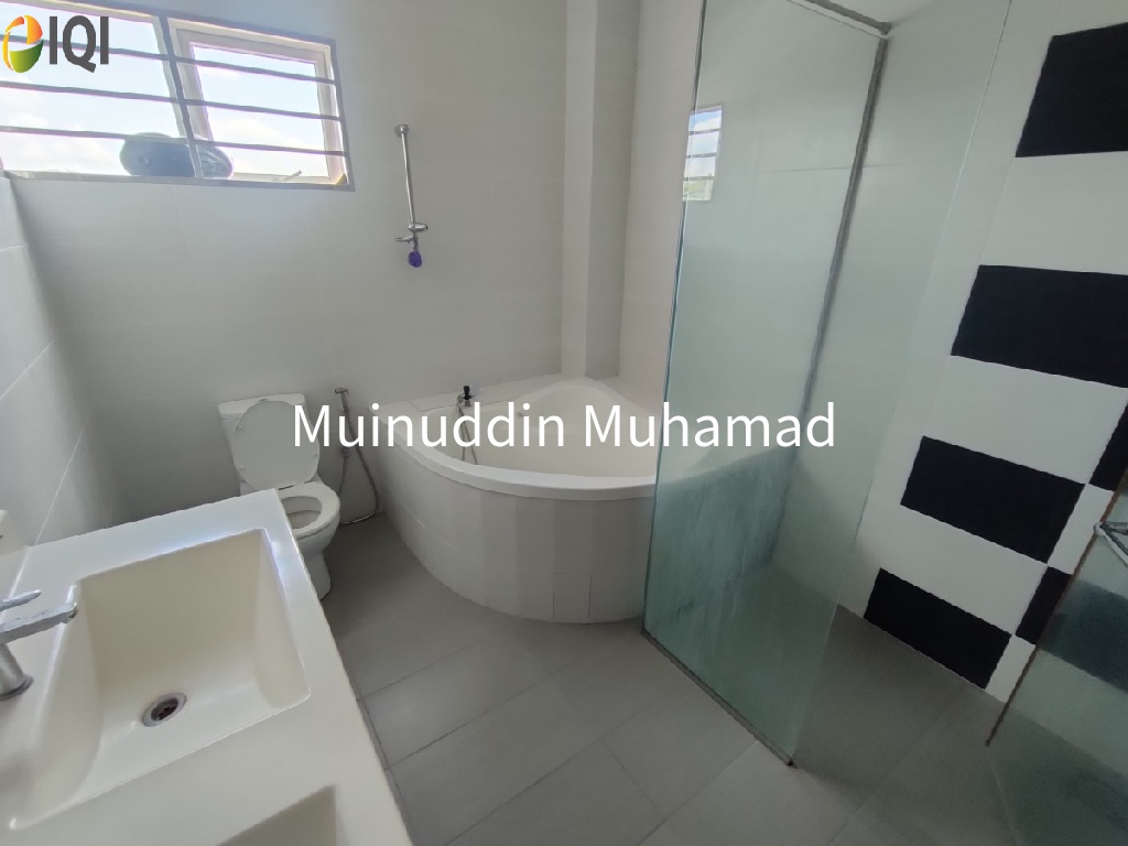 TAMAN MELINTANG UTAMA image