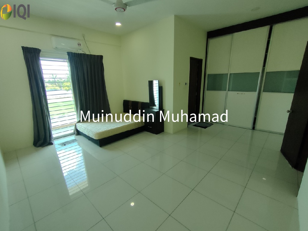 TAMAN MELINTANG UTAMA image