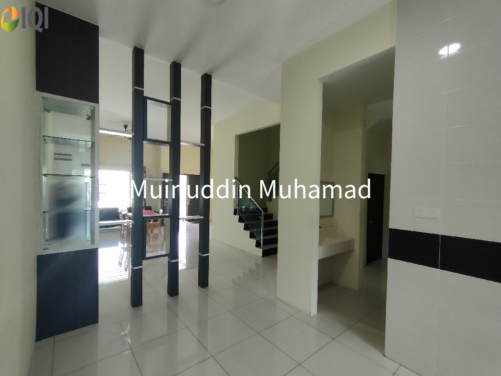 TAMAN MELINTANG UTAMA image