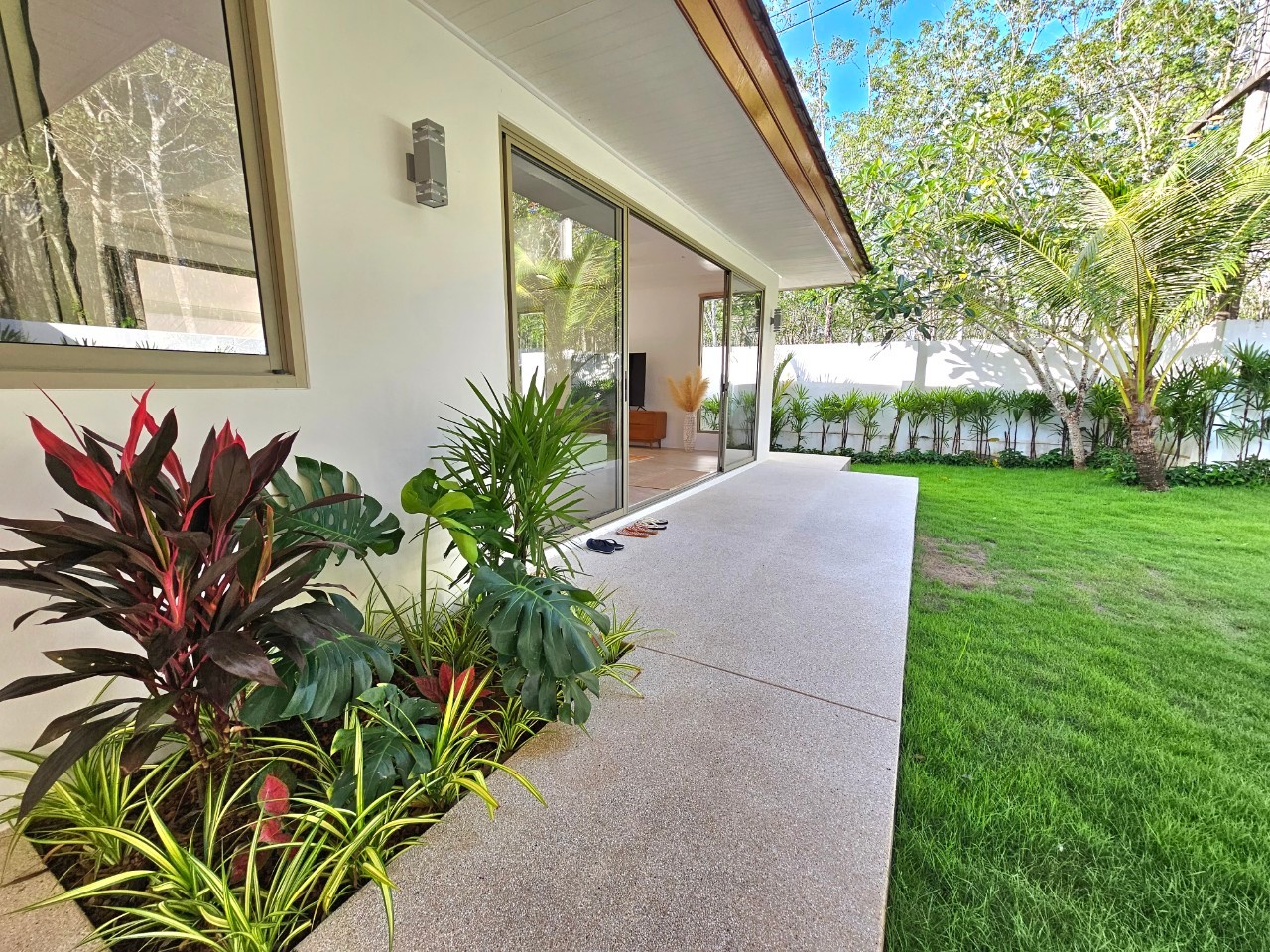 Luxury Home Near UWC Thailand image