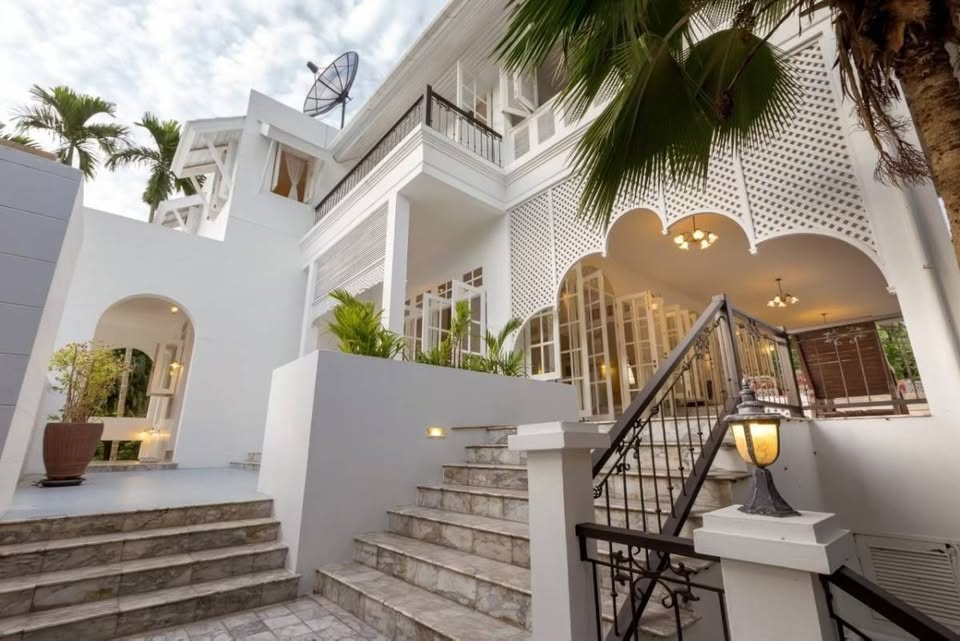 Luxury Villa for in Layan, Phuket  image