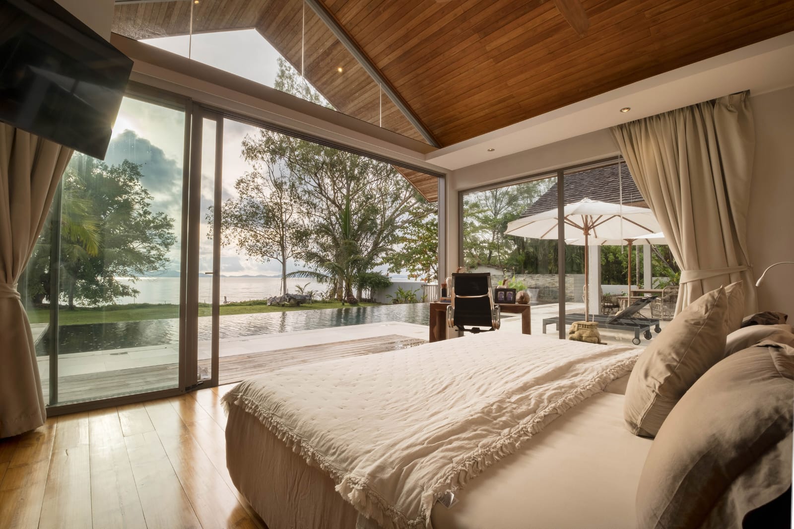  Exclusive Beachfront Villa Near Cape Yamu image