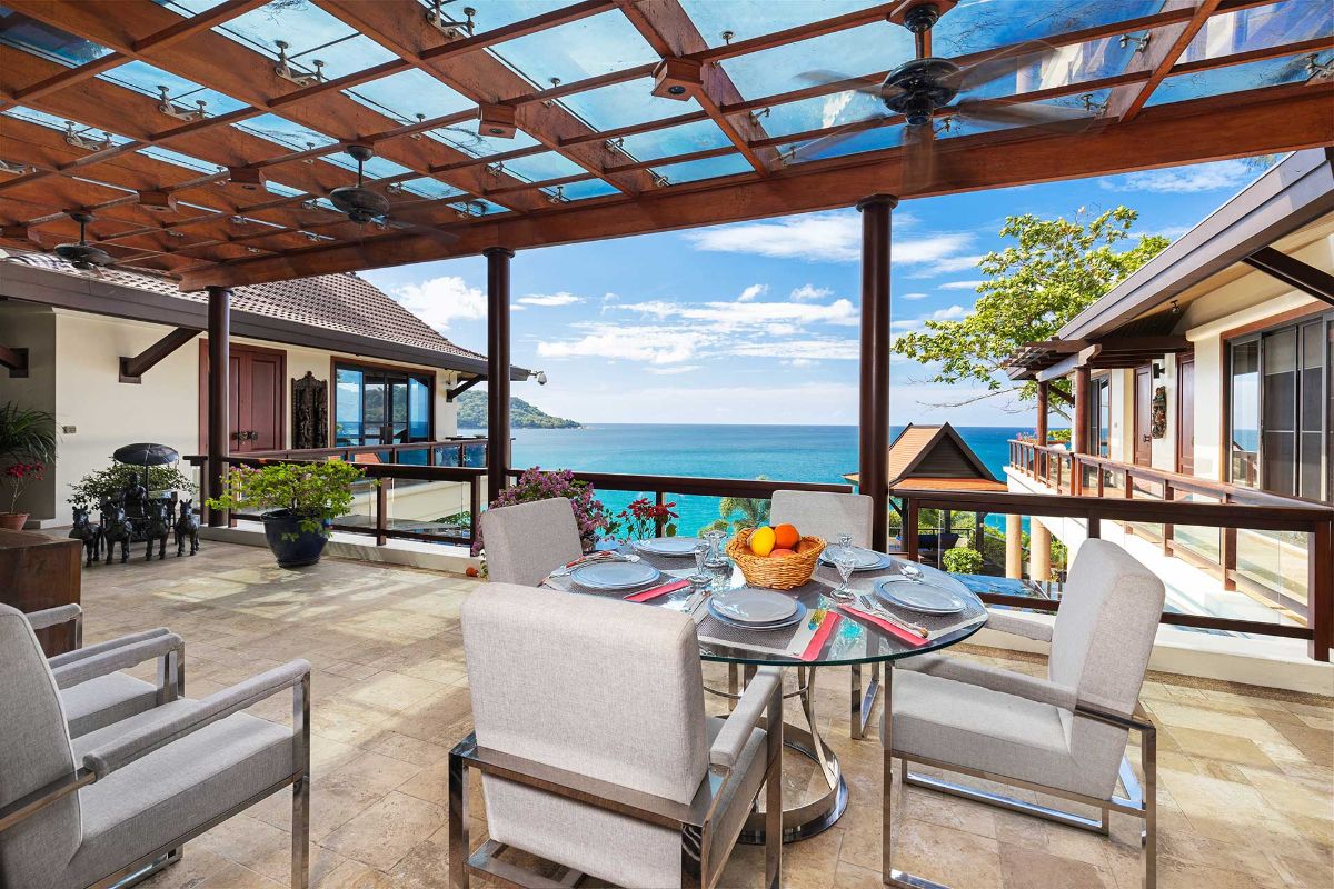 Oceanfront Luxury Super Villa in Kata image