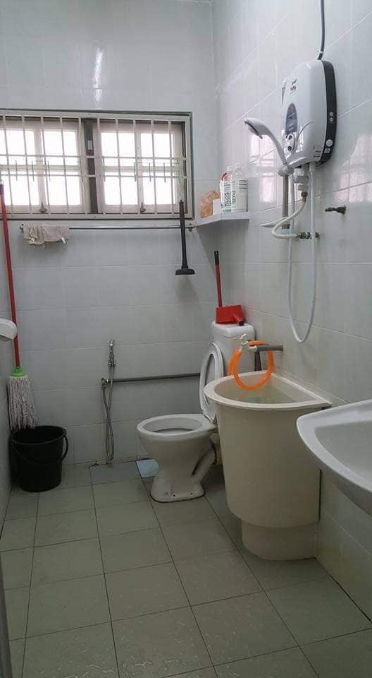 Gunung Rapat Ampang Double Storey Corner House Fully Furnished & Renovate For Sale image