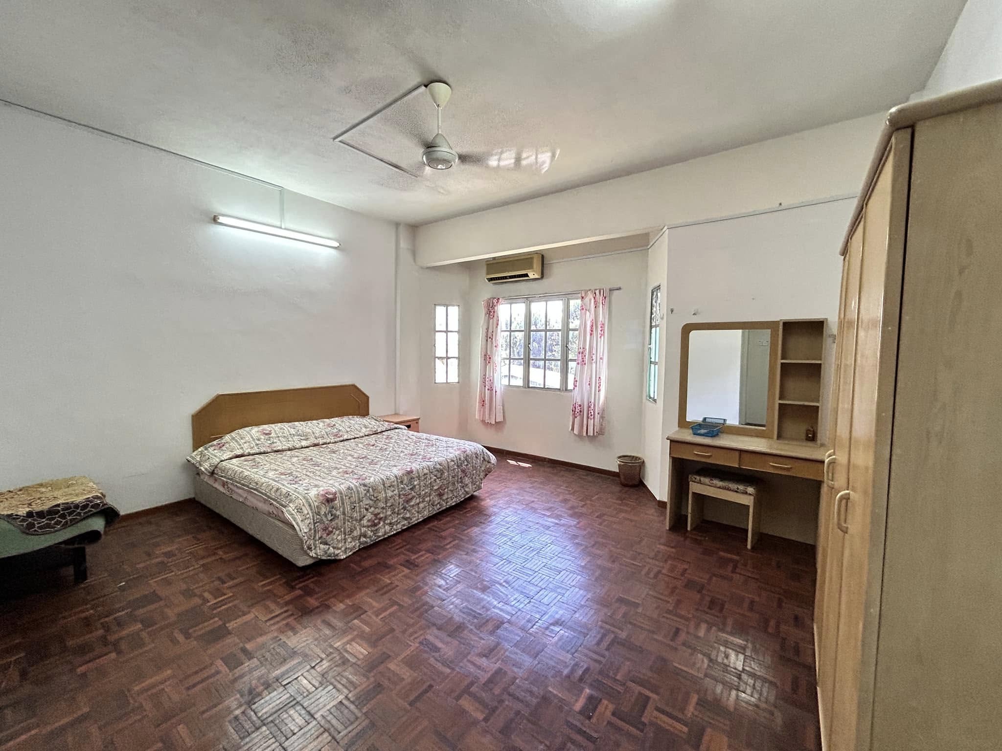 Taman Soon Choon HillCity Condo Fully Furnitured For Sales image