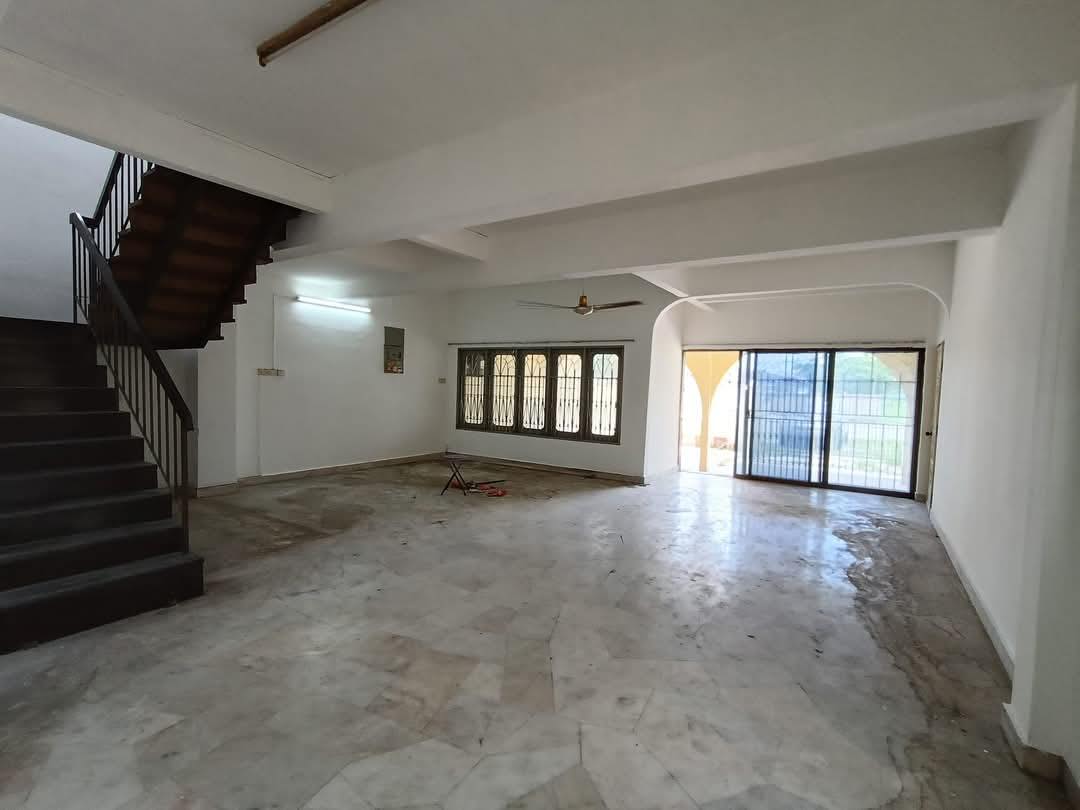 Pasir Pinji Taman Melor Double Storey Semi D For Sales image