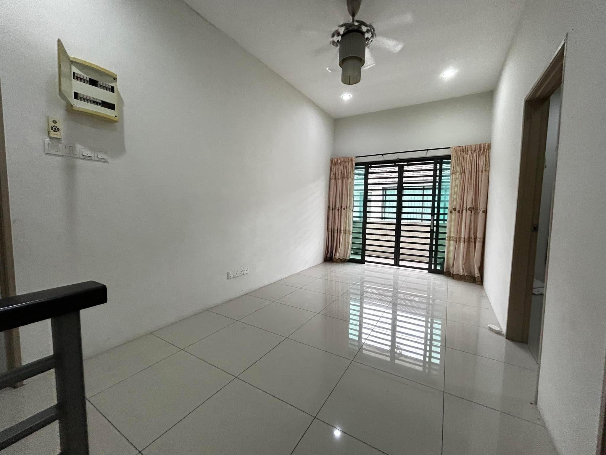 Meru Mutiara Freehold Double Storey Semi D Below Market Value For Sales image