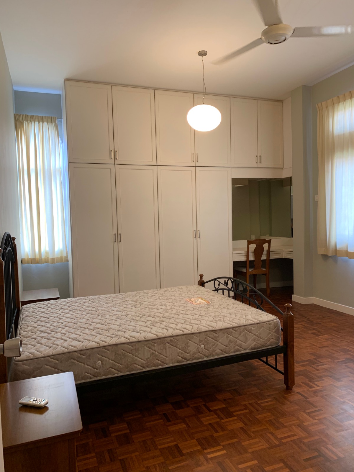 Sri Puteri (Earls Court), Ukay Perdana image