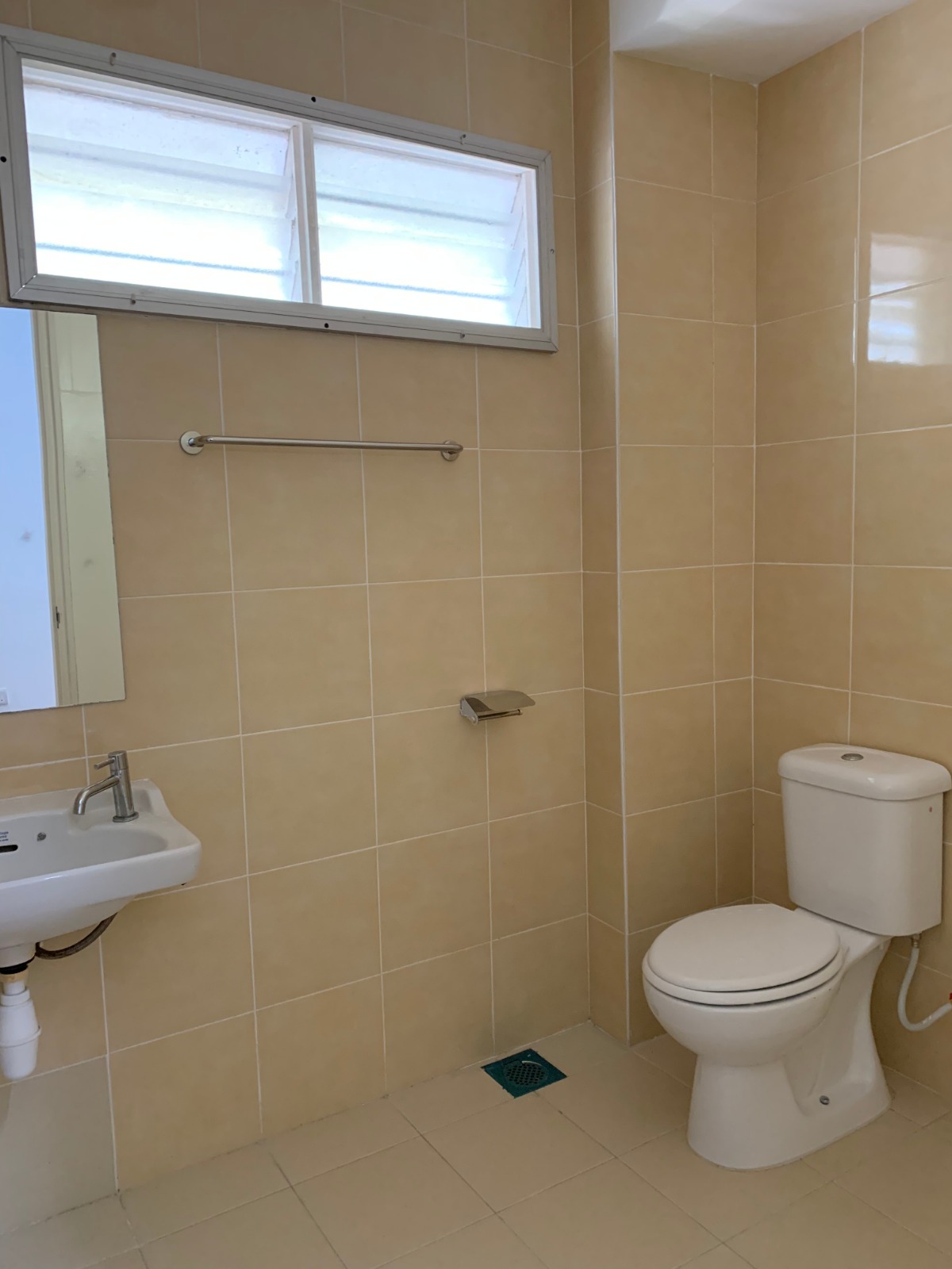 Sri Puteri (Earls Court), Ukay Perdana image