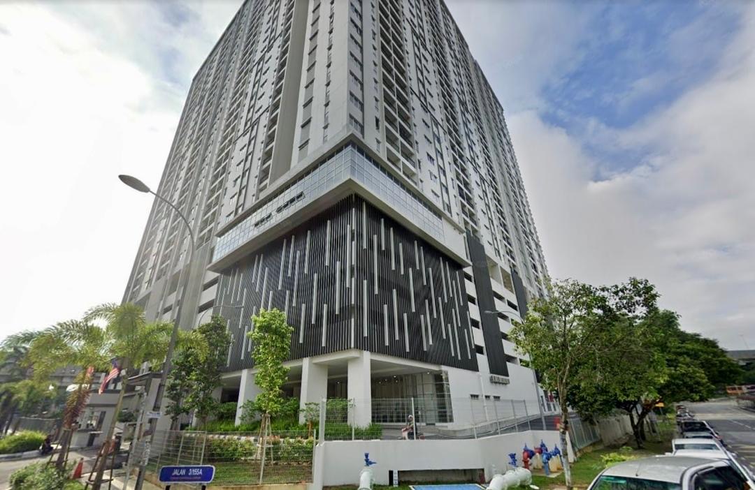 Lanai Residences image