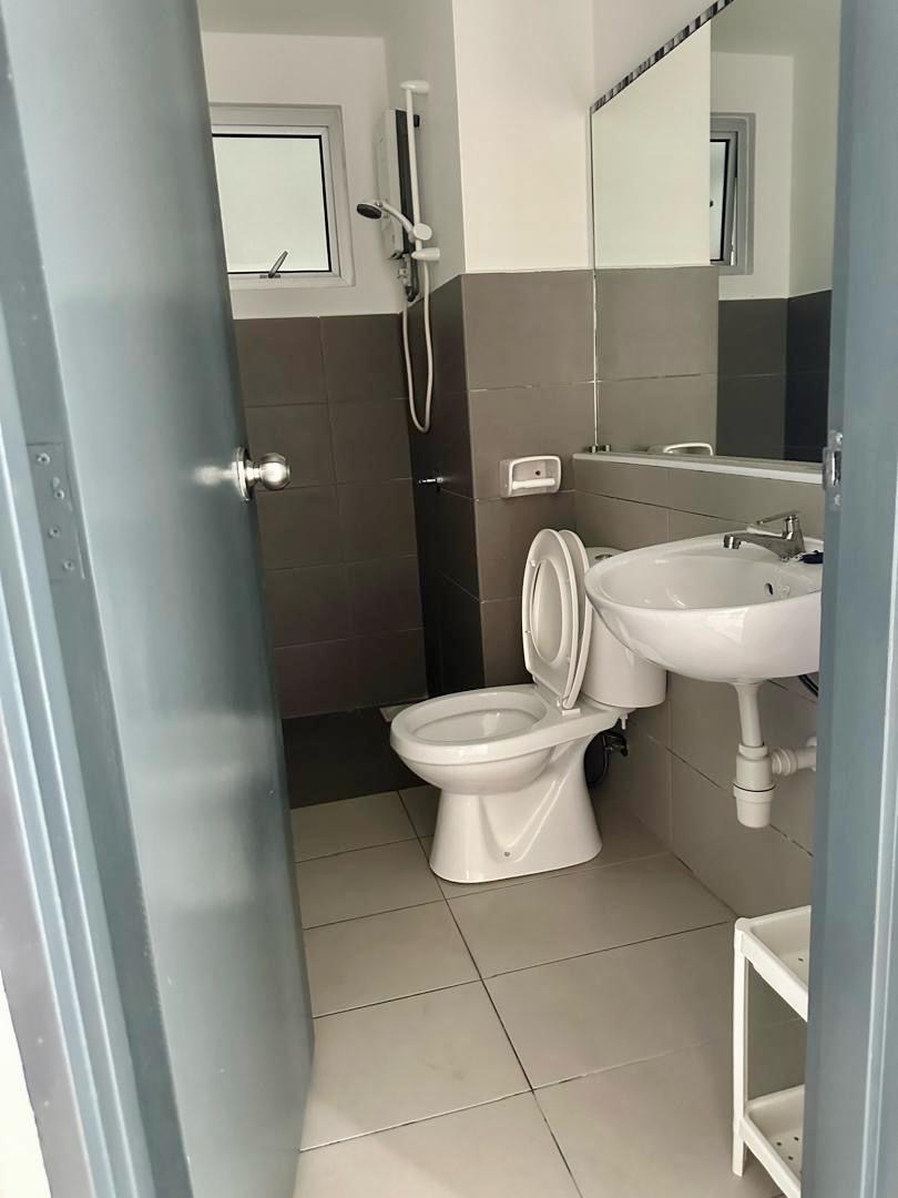 Lanai Residences image