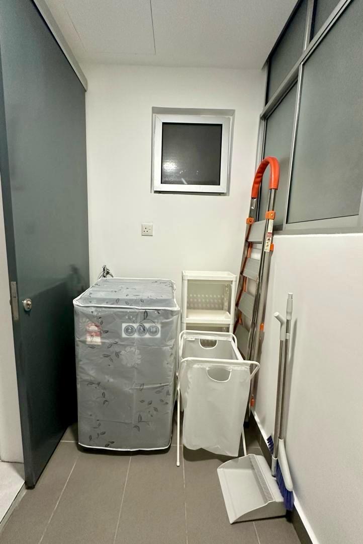 Lanai Residences image