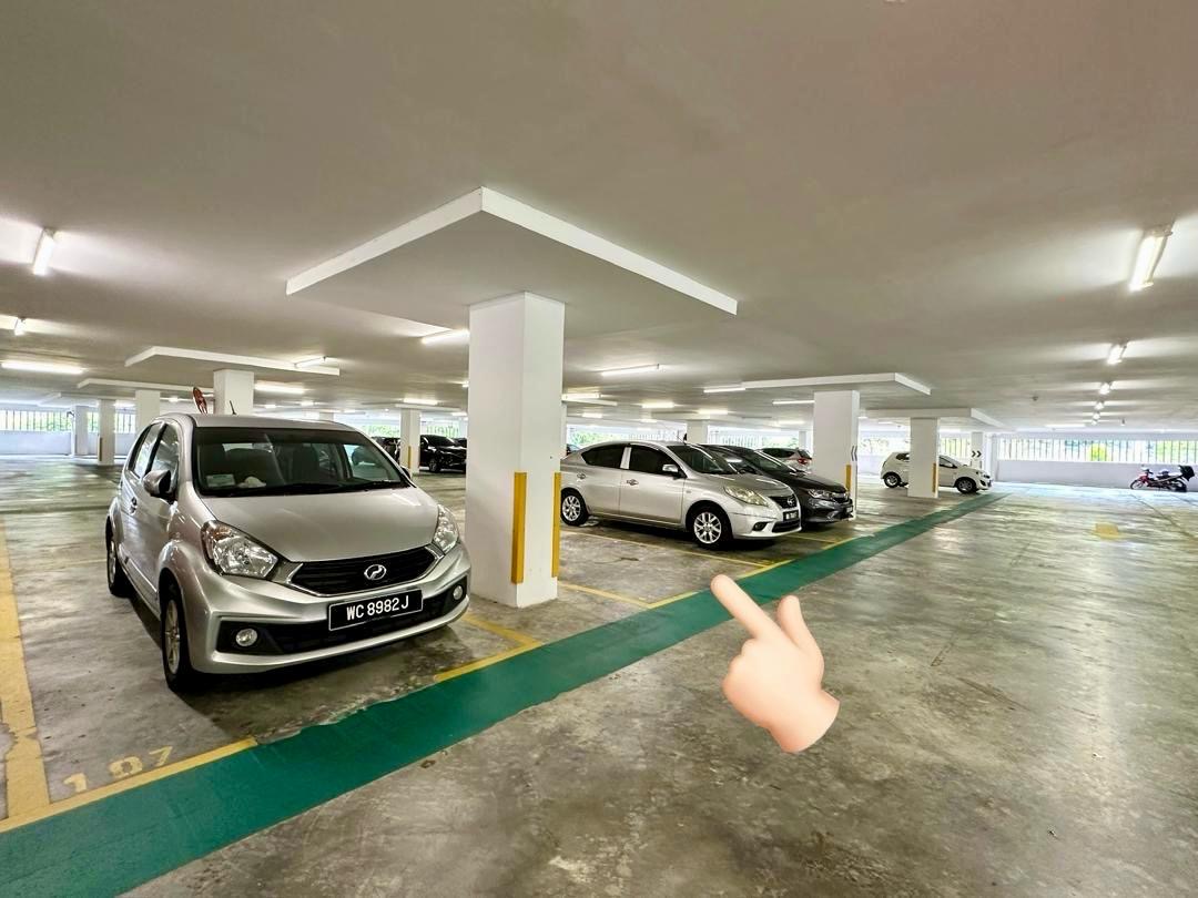 Lanai Residences image